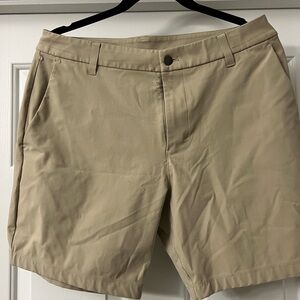 Lululemon khaki Shorts 32